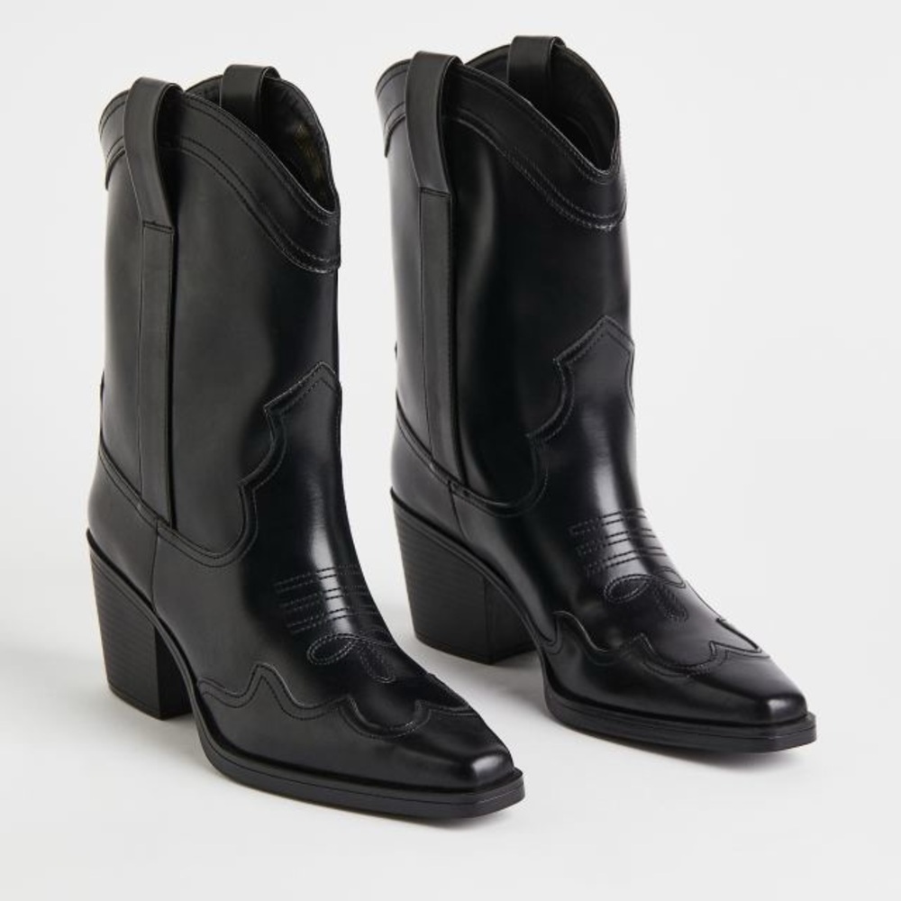 Black western boots size 9 NWOT🦋 coastal cowgirl